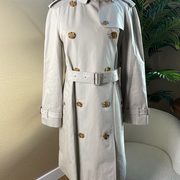 Burberry Classic Beige Trench Coat US4 - Picture 2 of 10